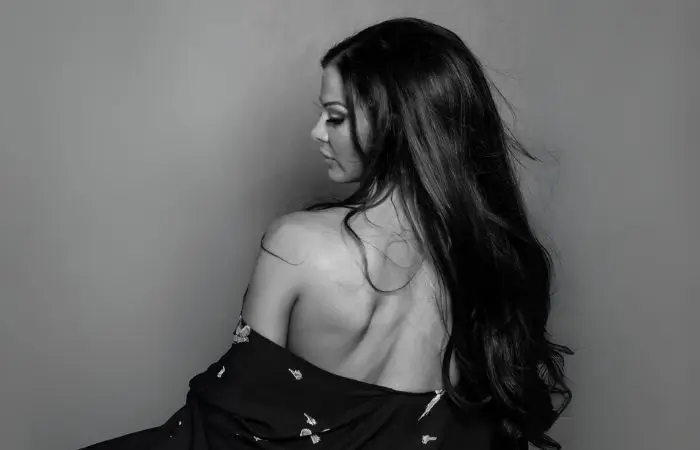 Fit girl showing her back